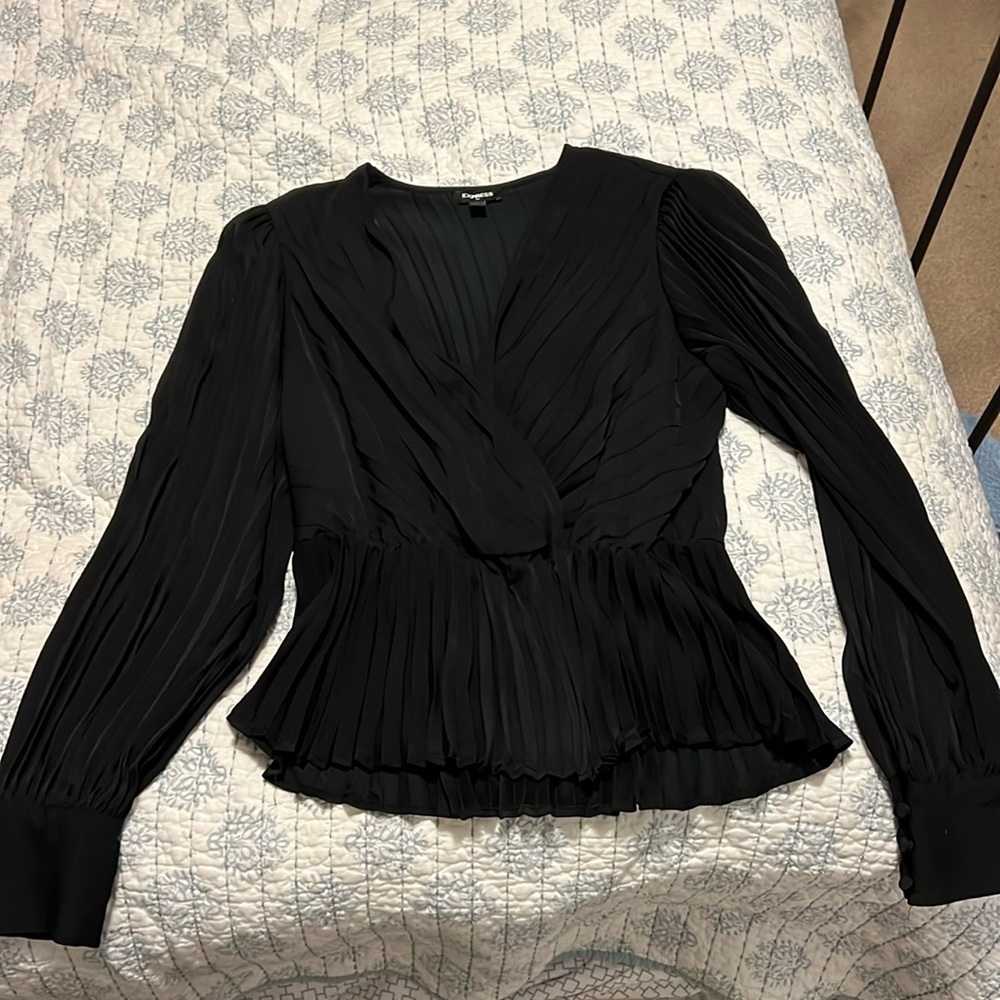 Express v neck top